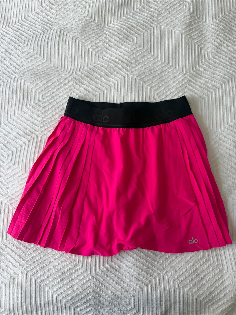 ALO Yoga Hot Pink Pleated Skirt with Black Waistband